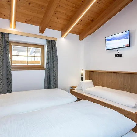 Hausbacher-bichlhof شقة *