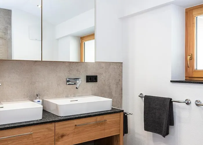 Hausbacher-bichlhof * فيبربرن