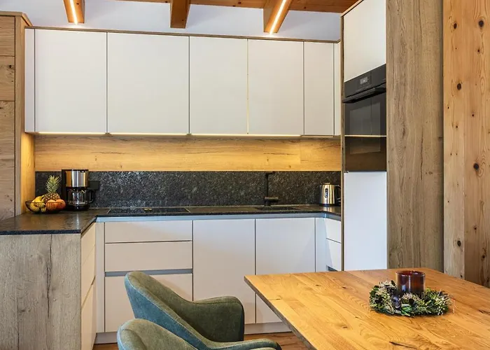 Hausbacher-bichlhof شقة