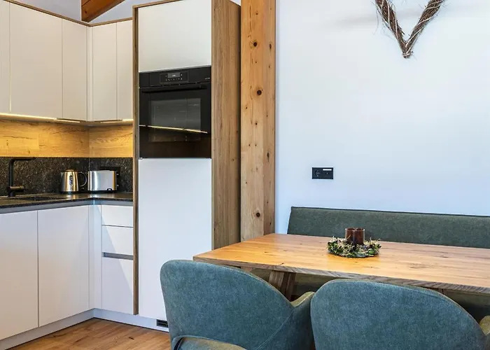 Hausbacher-bichlhof * فيبربرن