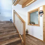 Hausbacher-bichlhof Apartamento *